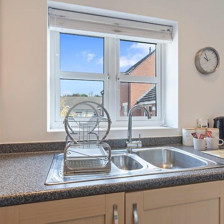 Ava'S Apartment - 1 Bedroom In Solihull Centre - Free Parking - Wi-Fi Exterior foto